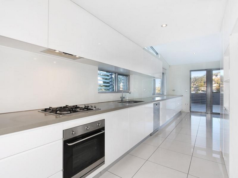 3/24 Kurrawyba Avenue, Terrigal NSW 2260